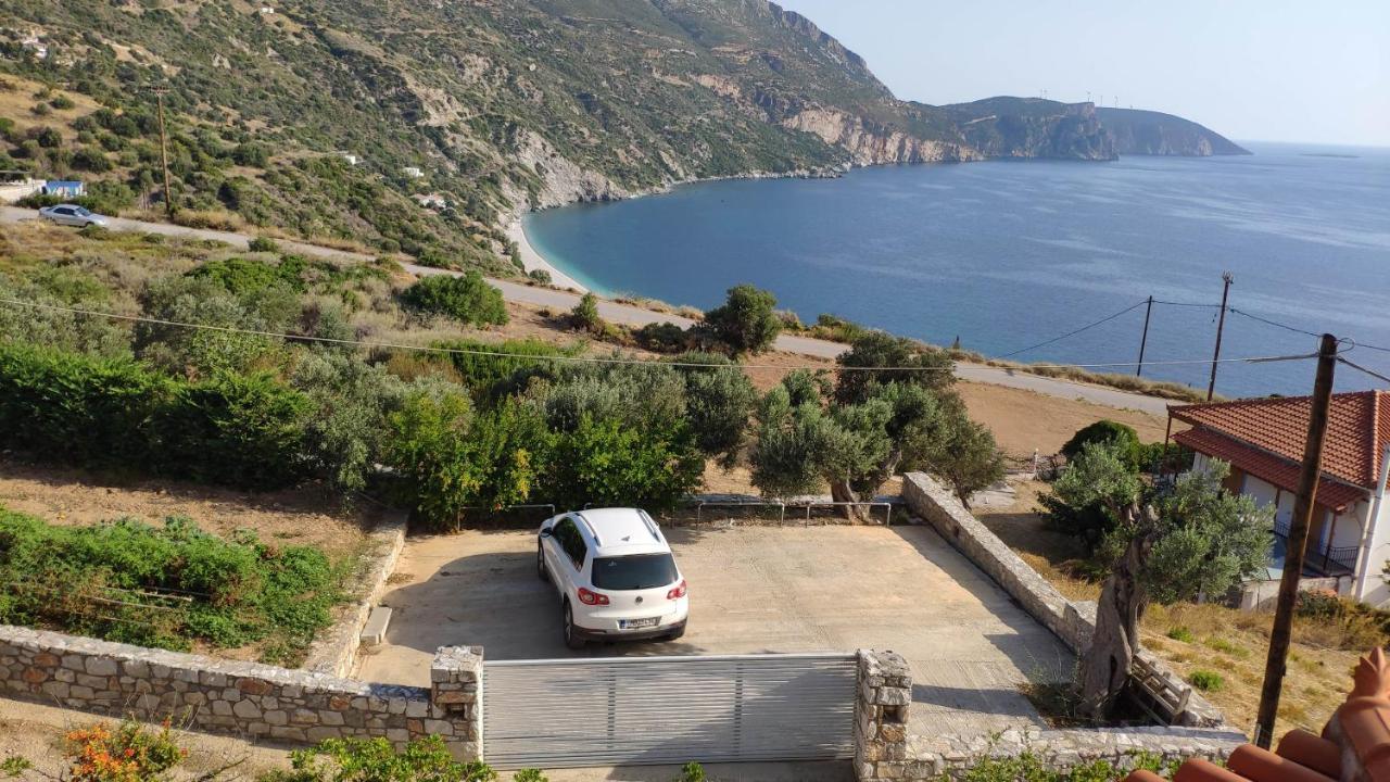 Villa With Aegean Views Akhladherí Dış mekan fotoğraf
